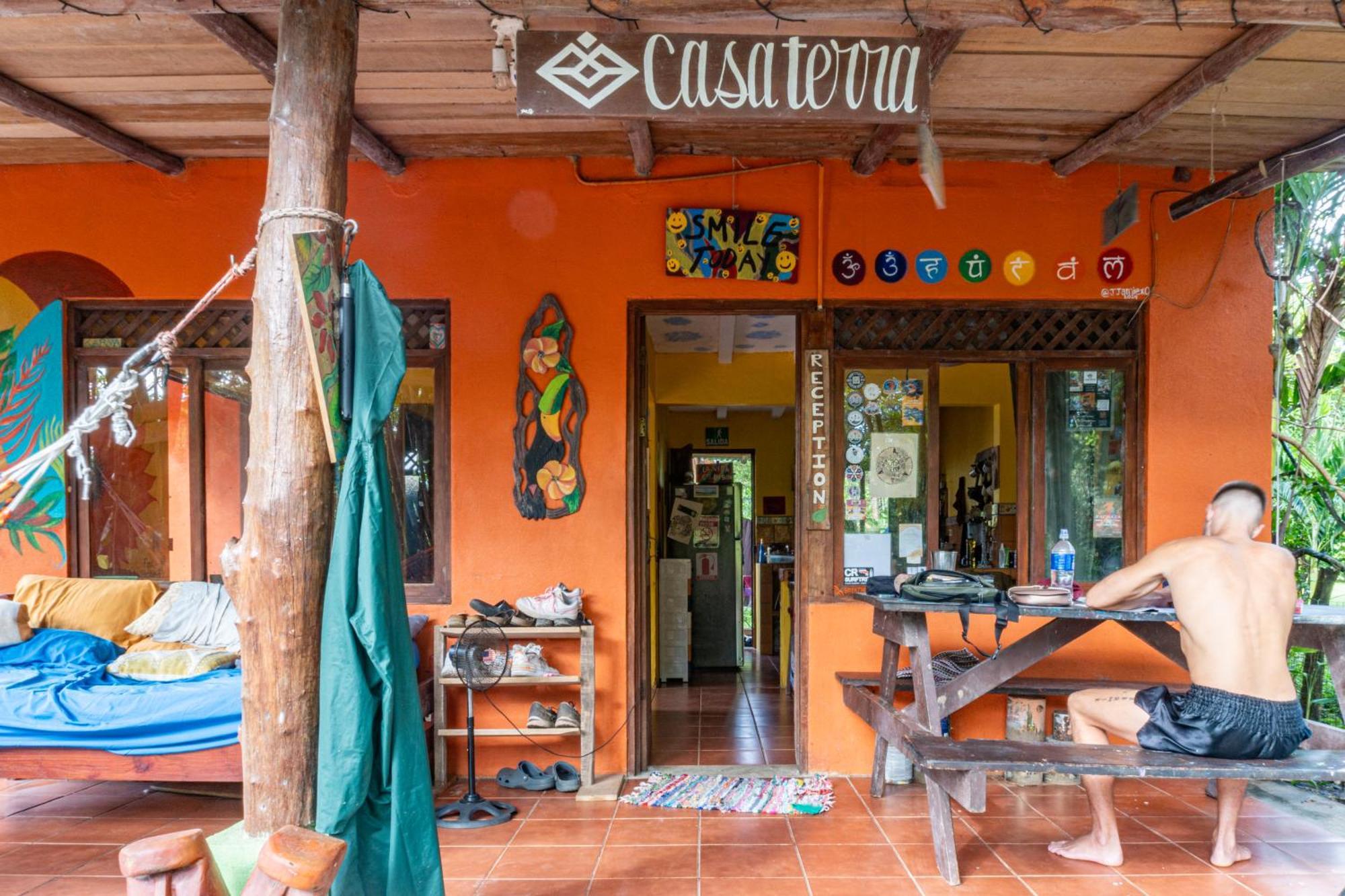 Casa Terra Hostel ซามารา ภายนอก รูปภาพ